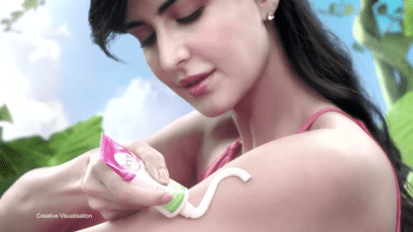 Veet Naturals